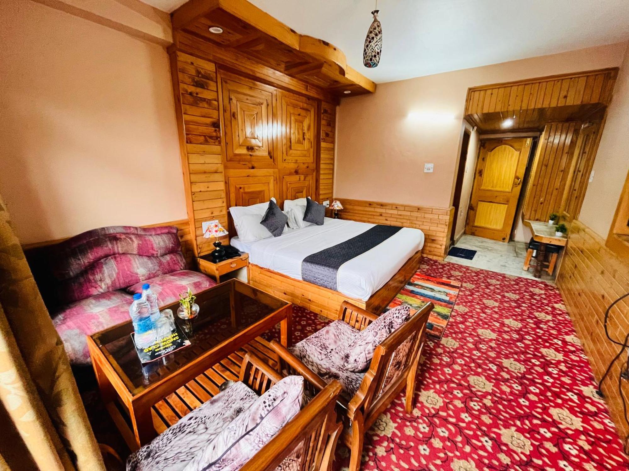 The Hollywood Vibes - #Riverview #Premium Rooms #Prime Location #Most Awarded #Parking #Top Rated #Open Terrace #Best Selling Hotel In Manali Zewnętrze zdjęcie