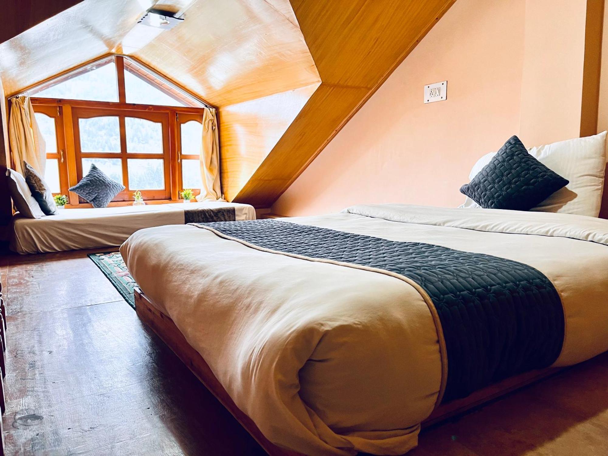The Hollywood Vibes - #Riverview #Premium Rooms #Prime Location #Most Awarded #Parking #Top Rated #Open Terrace #Best Selling Hotel In Manali Zewnętrze zdjęcie